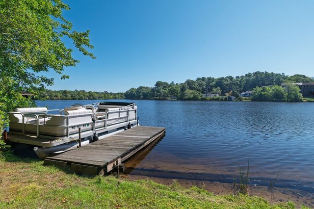 19 Ames Island Rd, Wareham, MA 02571