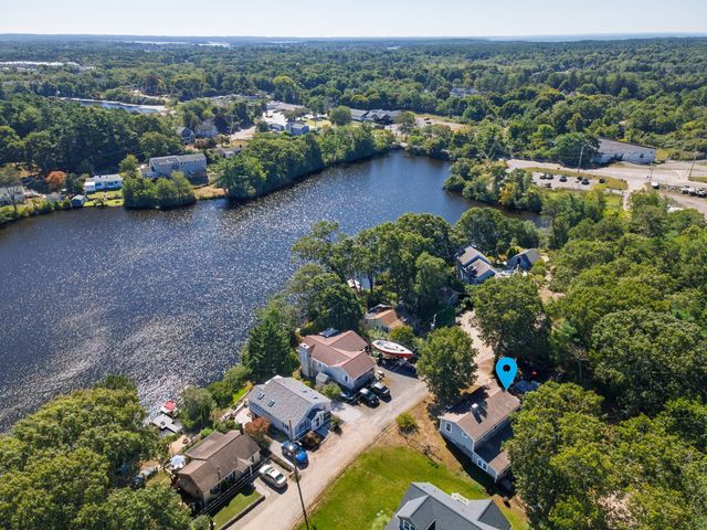 19 Ames Island Rd, Wareham, MA 02571