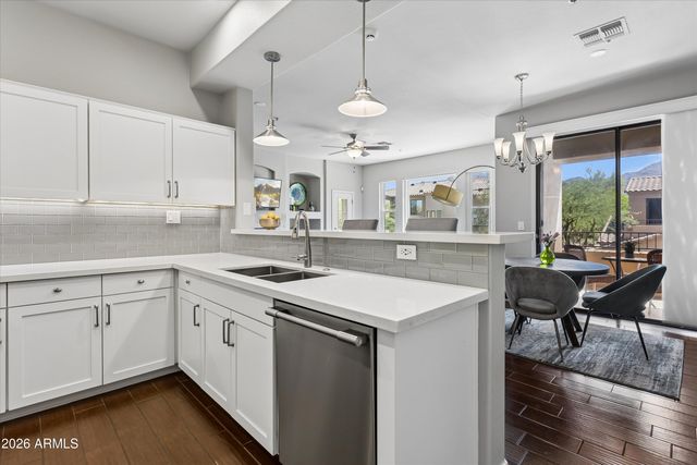 16600 N THOMPSON PEAK Parkway 2051, Scottsdale, AZ 85260