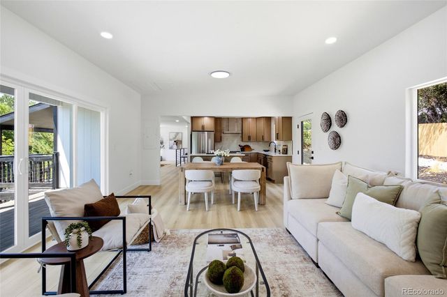 5955 W 7th Ave, Denver, CO 80214