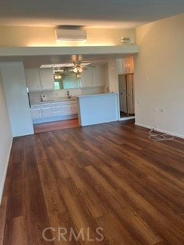 13824 Fresh Meadow Ln., M3-13B, Seal Beach, CA 90740