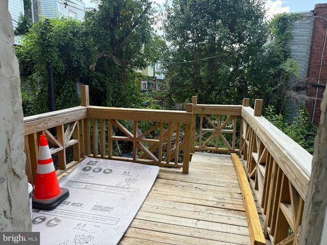 6010 W JEFFERSON ST, Philadelphia, PA 19151