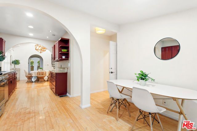 1147 Wilcox Place, Los Angeles, CA 90038