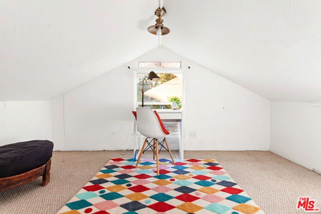 1147 Wilcox Place, Los Angeles, CA 90038