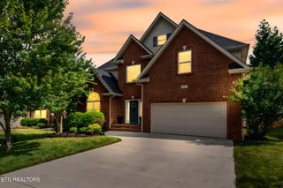 2018 Downing Creek Lane, Knoxville, TN 37932