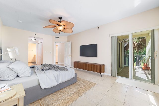 2901 Riverside Drive 201, Coral Springs, FL 33065