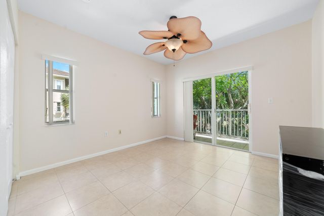 2901 Riverside Drive 201, Coral Springs, FL 33065