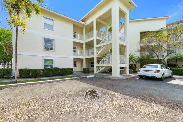 2901 Riverside Drive 201, Coral Springs, FL 33065