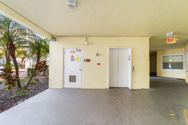 2901 Riverside Drive 201, Coral Springs, FL 33065