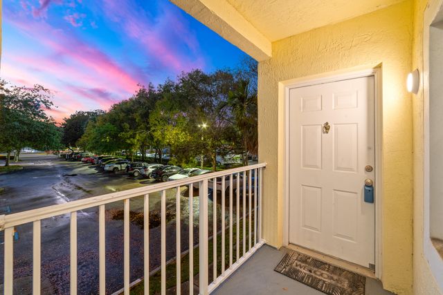 2901 Riverside Drive 201, Coral Springs, FL 33065