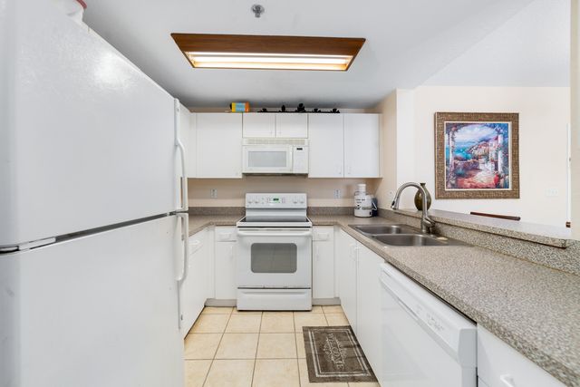 2901 Riverside Drive 201, Coral Springs, FL 33065