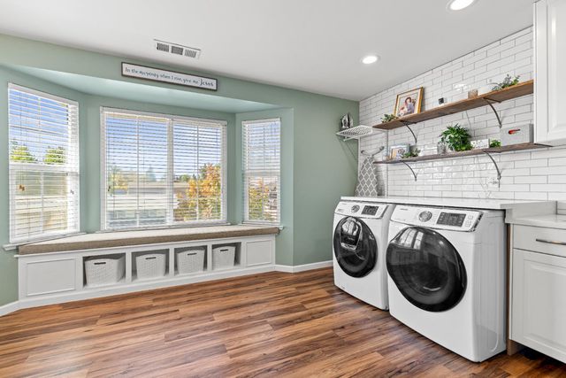 4926 Arbardee Dr, Fair Oaks, CA 95628