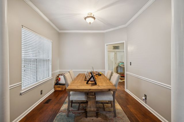 2002 Glastonbury Dr, Franklin, TN 37069