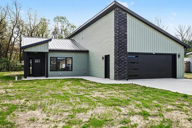 52736 Rachael Court, Middlebury, IN 46540