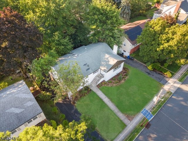 29 Woodhull Ave, West Orange Twp., NJ 07052
