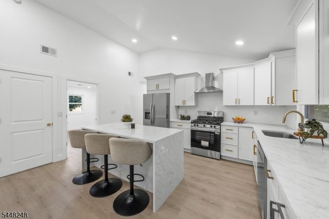 29 Woodhull Ave, West Orange Twp., NJ 07052