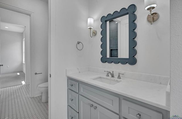 130 Elk Drive, Longview, TX 75605