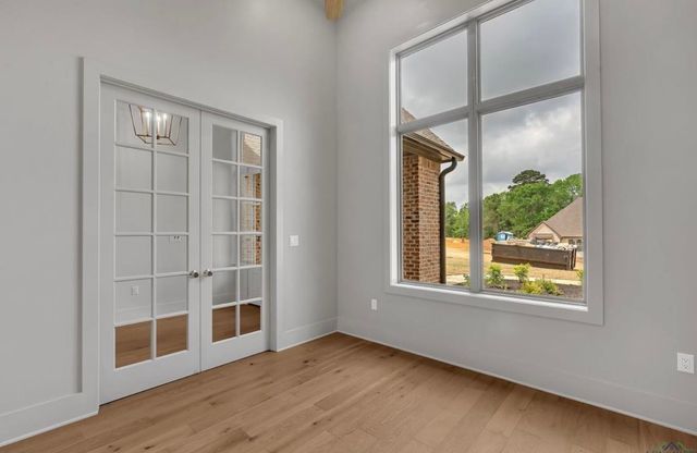 130 Elk Drive, Longview, TX 75605