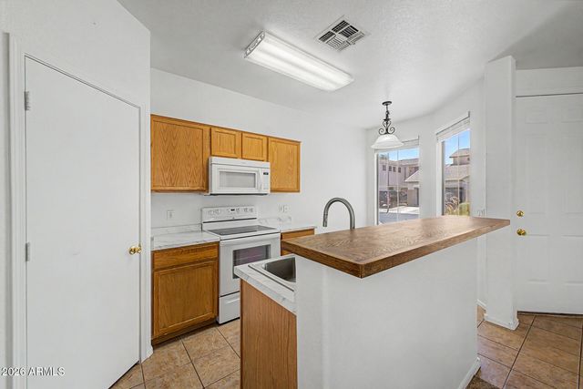 1323 S PROVIDENCE Circle, Mesa, AZ 85209
