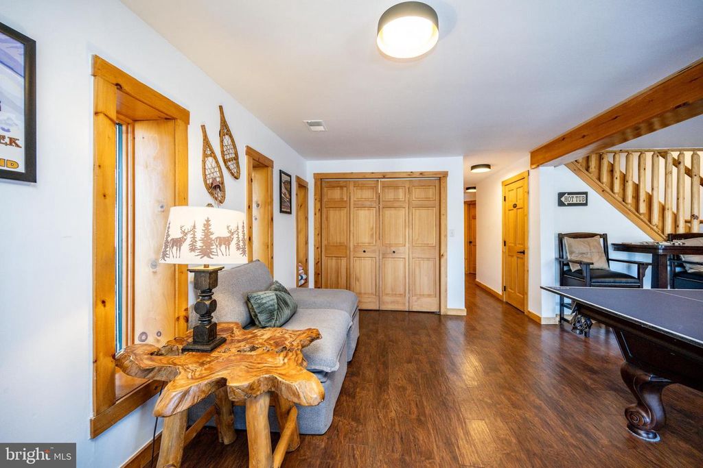 Image 45 of property listing at 660 GLENDALE RD, Oakland, MD 21550