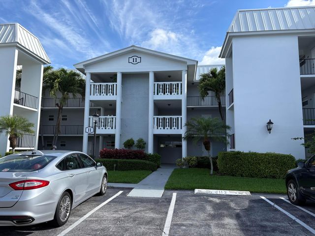 11 Colonial Club Drive 105, Boynton Beach, FL 33435