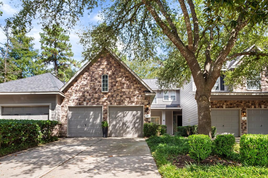 30 Endor Forest Place, The Woodlands, TX 77382