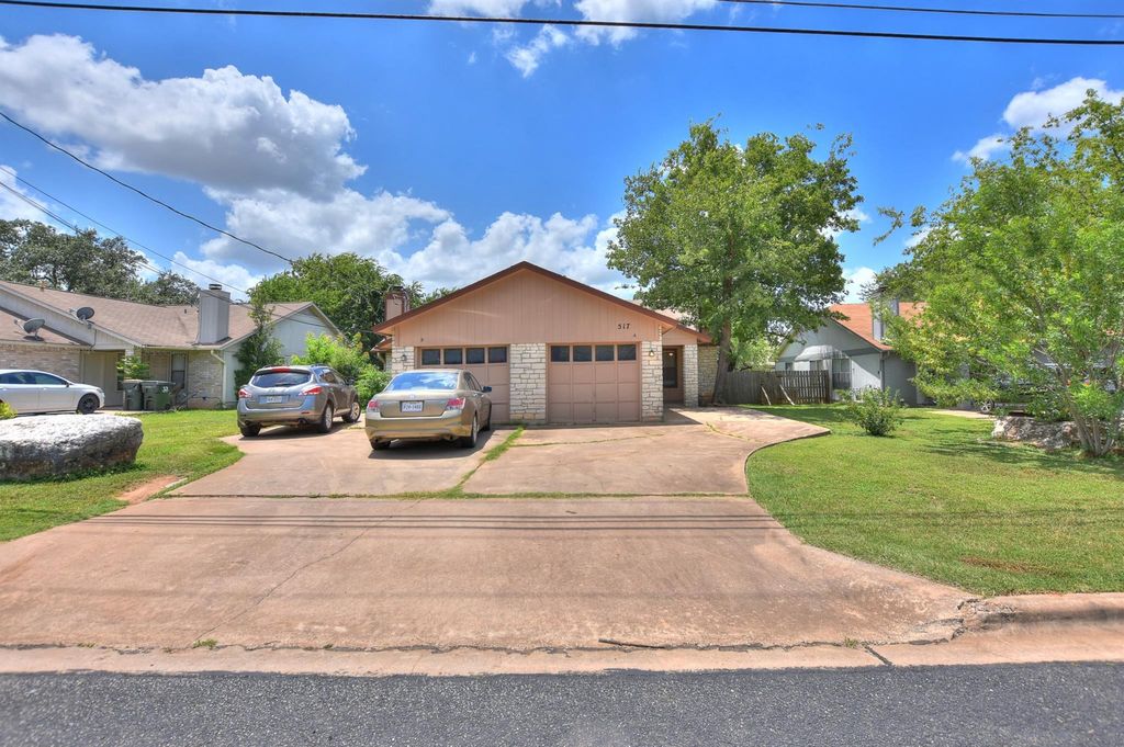 517 Luther DR, Georgetown, TX 78628