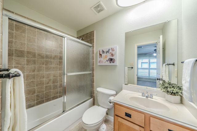 5448 Richard Avenue, Dallas, TX 75206