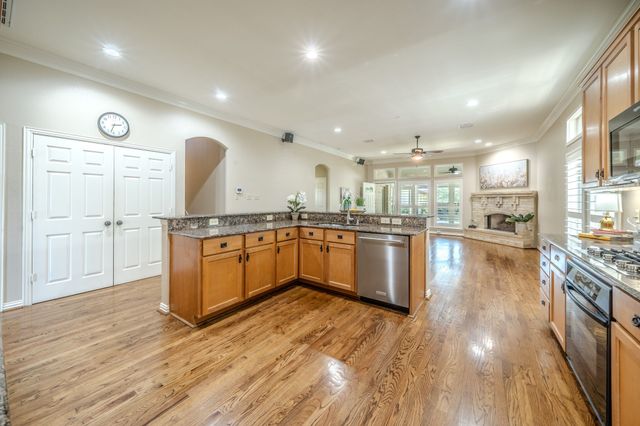 5448 Richard Avenue, Dallas, TX 75206