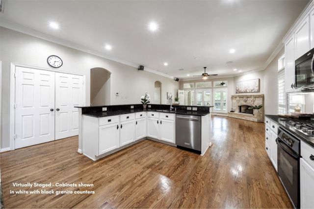 5448 Richard Avenue, Dallas, TX 75206