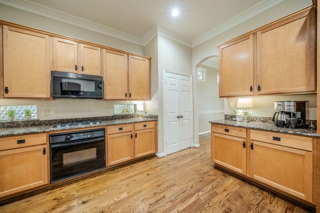 5448 Richard Avenue, Dallas, TX 75206