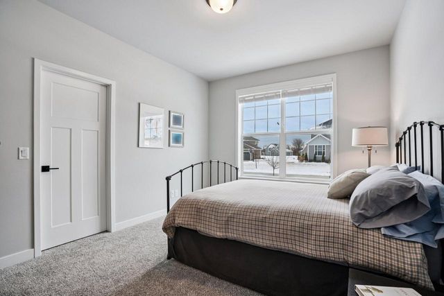 10620 N Coneflower COURT, Mequon, WI 53097