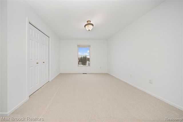 6901 Reed Court, West Bloomfield, MI 48322