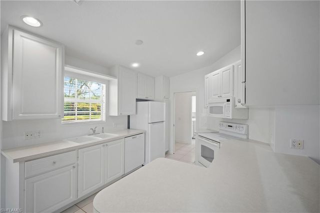 28010 Grossetto WAY, Bonita Springs, FL 34135
