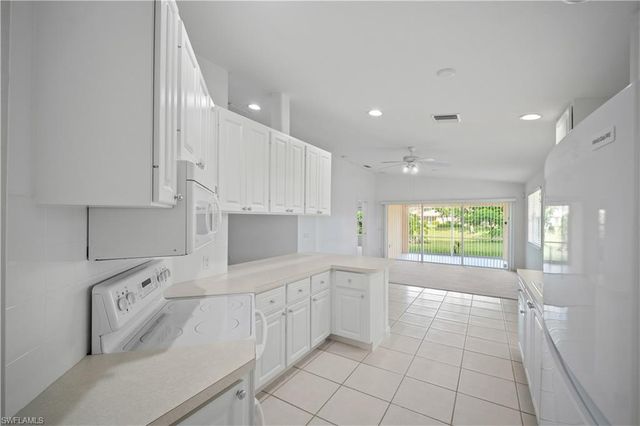 28010 Grossetto WAY, Bonita Springs, FL 34135