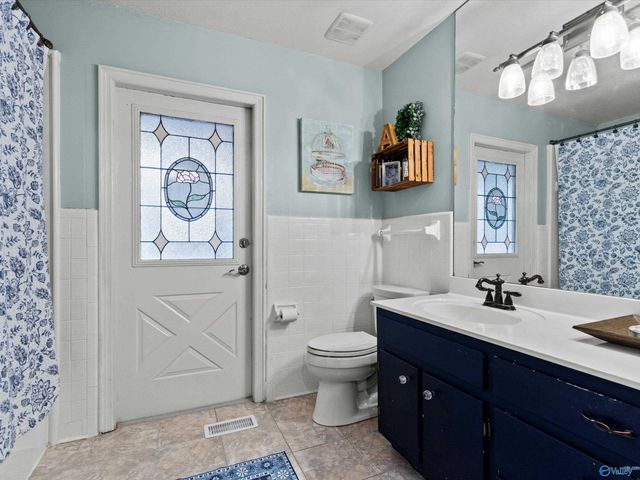 108 Shady Lane, Athens, AL 35613