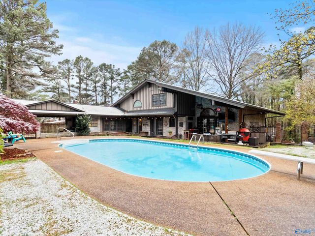 108 Shady Lane, Athens, AL 35613