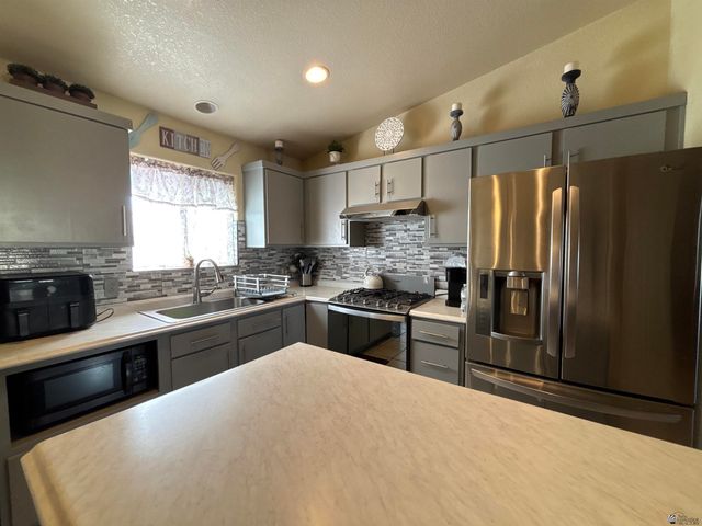 2694 S Laramie Way, Yuma, AZ 85365