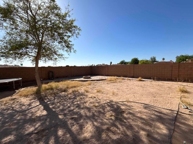 2694 S Laramie Way, Yuma, AZ 85365