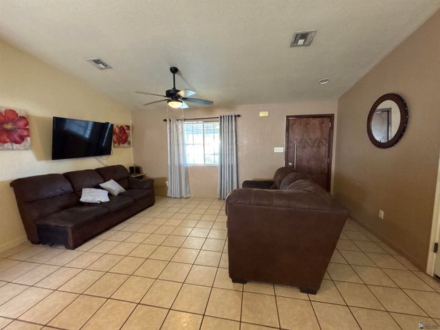 2694 S Laramie Way, Yuma, AZ 85365