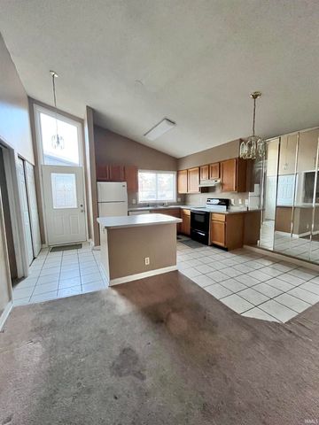 2943 Travis Street, Peru, IN 46970