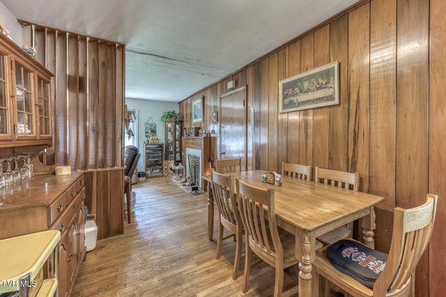 128 Crossway Road, Bristol, VA 24201