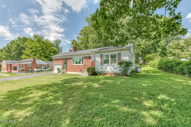 128 Crossway Road, Bristol, VA 24201