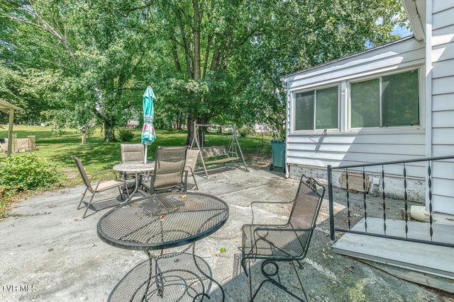 128 Crossway Road, Bristol, VA 24201