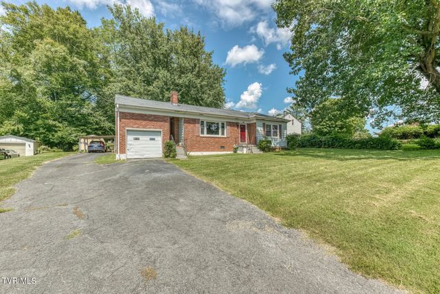128 Crossway Road, Bristol, VA 24201