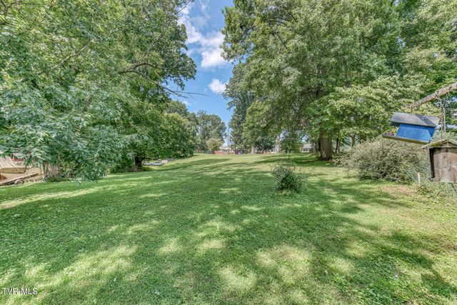 128 Crossway Road, Bristol, VA 24201
