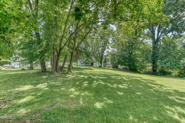 128 Crossway Road, Bristol, VA 24201