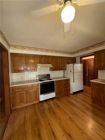 8116 E 96th Terrace, Kansas City, MO 64134