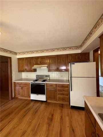 8116 E 96th Terrace, Kansas City, MO 64134