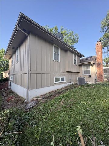 8116 E 96th Terrace, Kansas City, MO 64134
